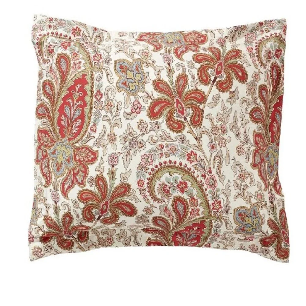 Pottery Barn 'Charlie Paisley' flange border pair of pillowcases Standard size